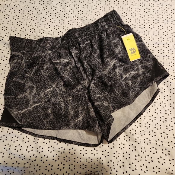 all in motion Pants - NWT.. Women's shorts
